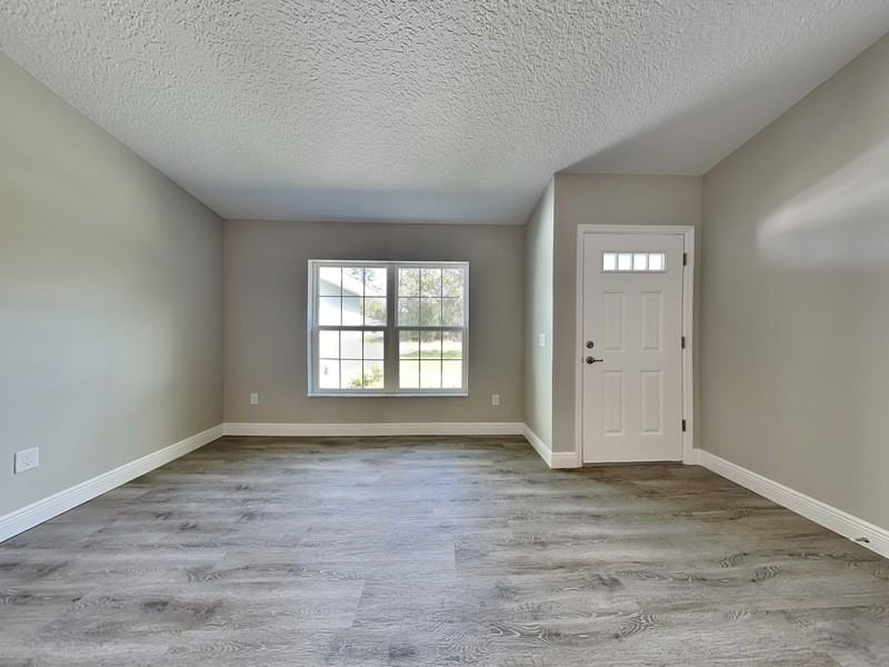 944 West Rum Place - Photo 2 of 20