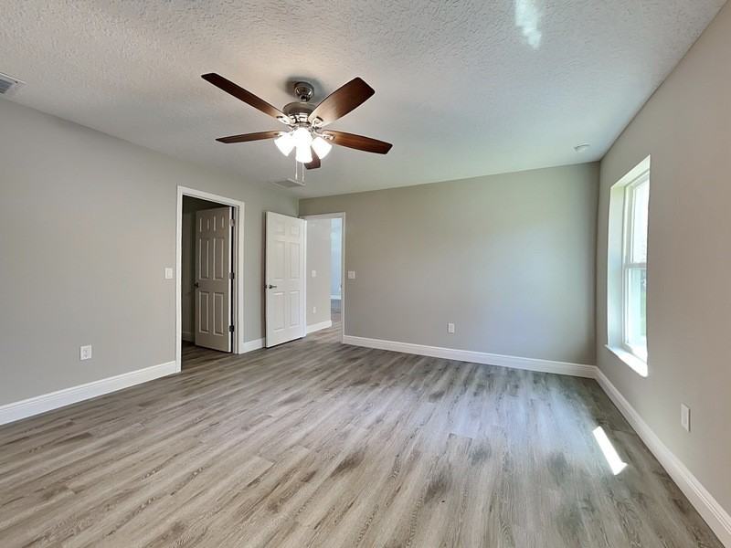 944 West Rum Place - Photo 5 of 20