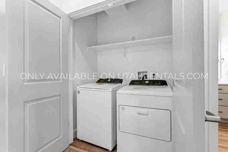 768 Sw #209 - Photo 7 of 25