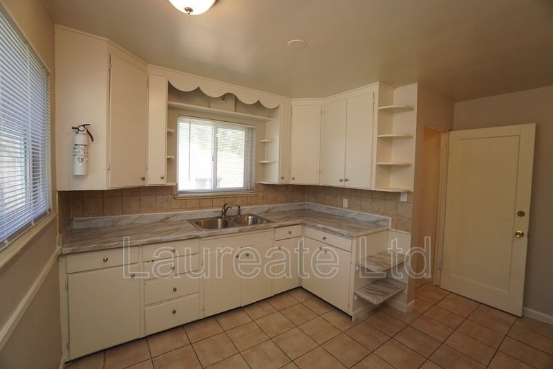 4805 W 14th Ave - Photo 7 of 23