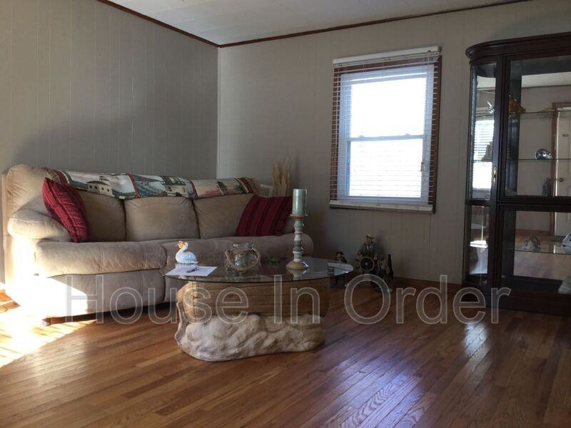 1451 Dana Rd - Photo 2 of 11