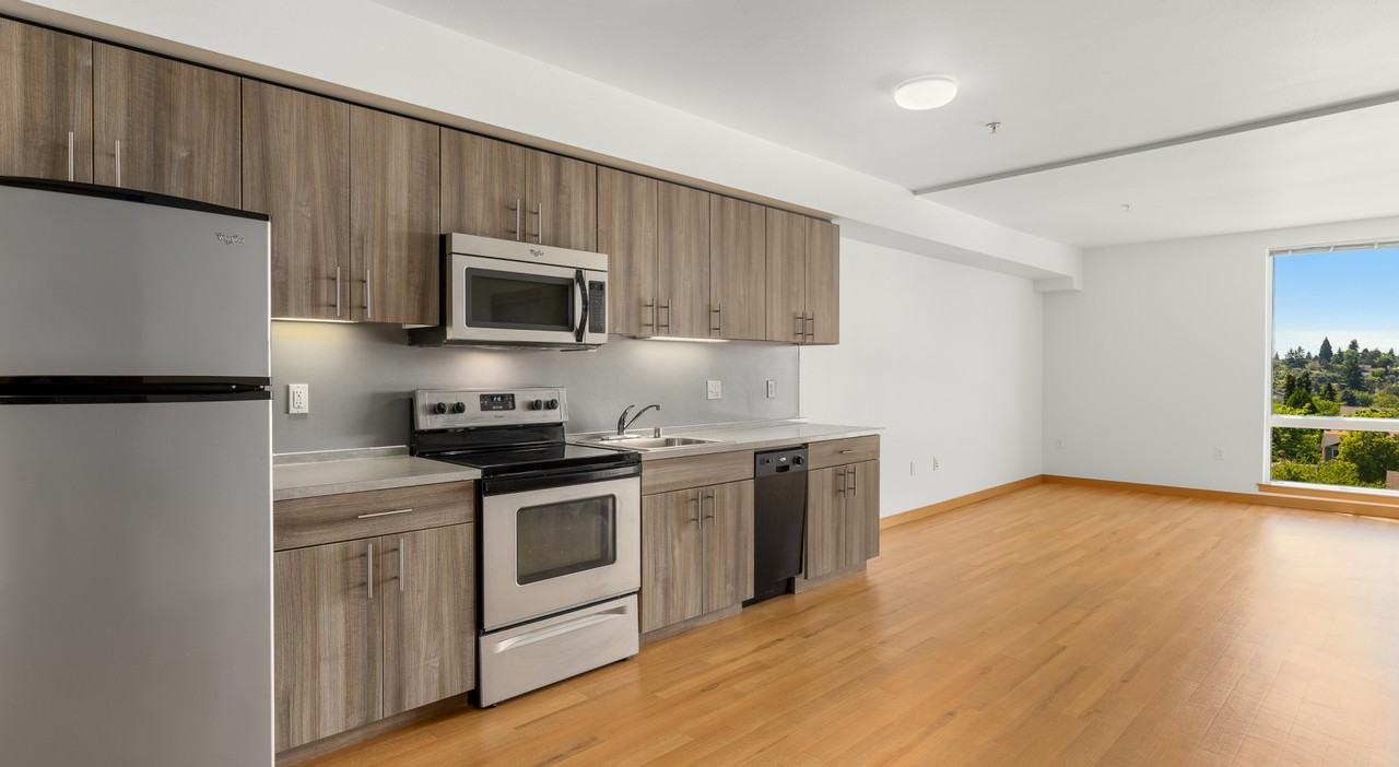 Muriel's Landing - Photo 5 of 50