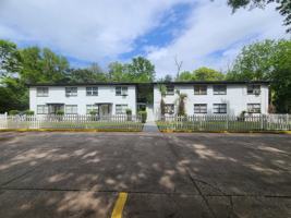 featured image of 640 Detroit St