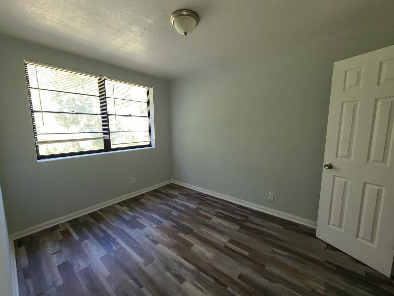 640 Detroit Street # 7 - Photo 4 of 8