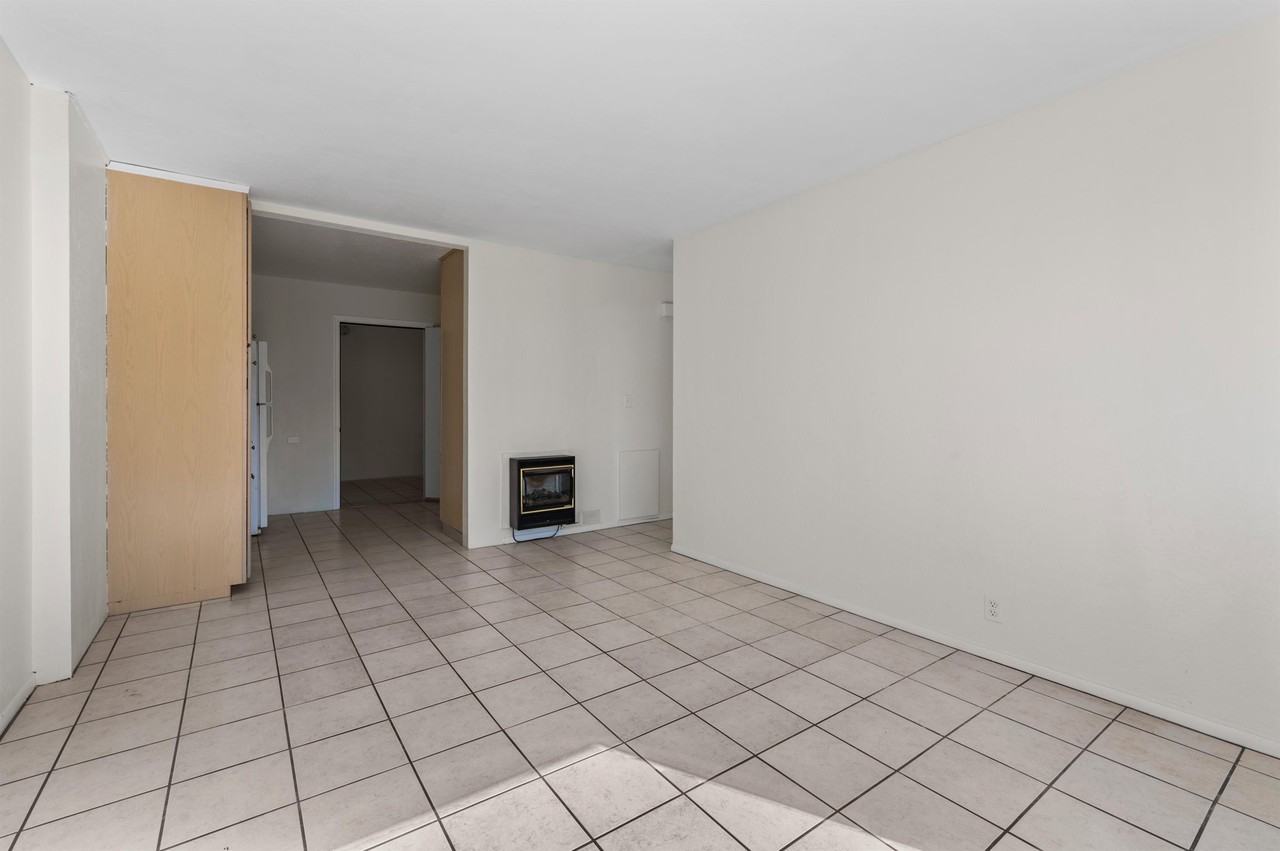 151 South Myers Street - Photo 5 of 8