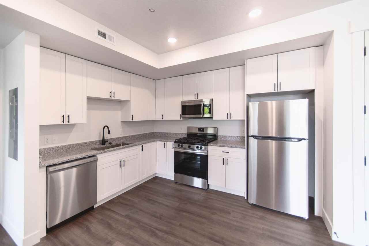 20 South 100 West - Photo 5 of 50