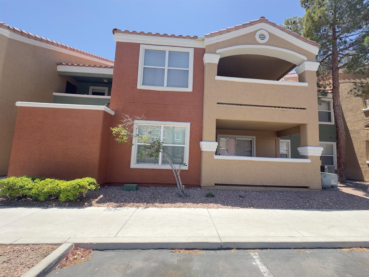 8101 W Flamingo Rd #1 - Photo 2 of 16