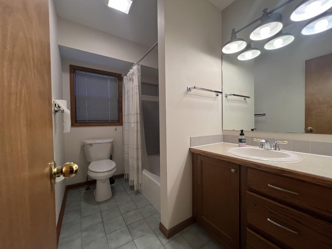 3726 Pinnacle Ct #1 - Photo 3 of 11