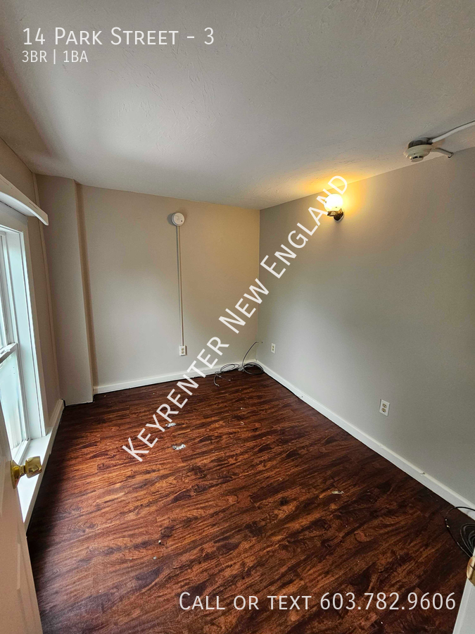 14 Park St #3 - Photo 3 of 7