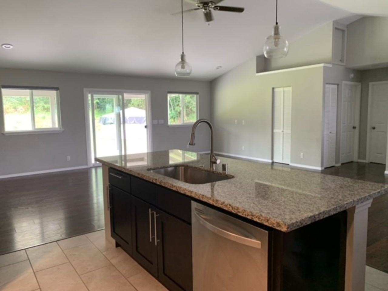 15-2032 18th Ave - Photo 3 of 15