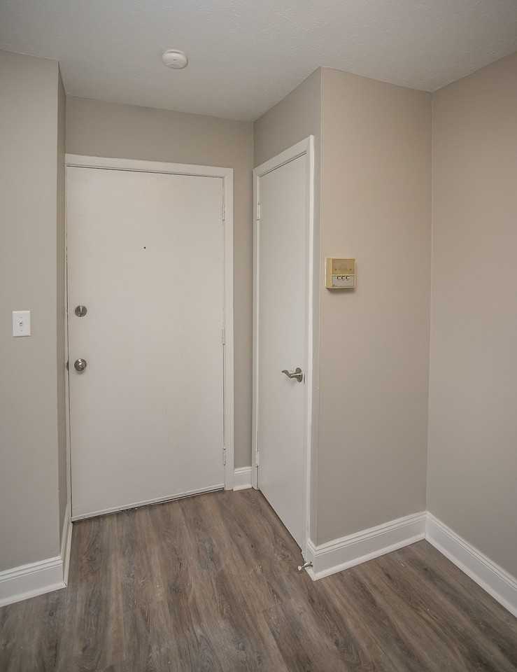 Bagley Pointe - Photo 5 of 33