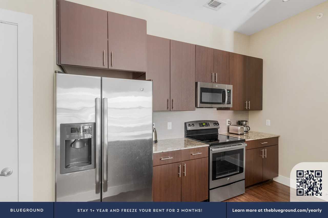 1900 Simond Avenue - Photo 7 of 28