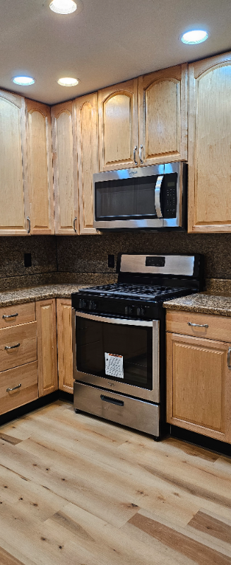 662 White Rock Rd - Photo 3 of 8