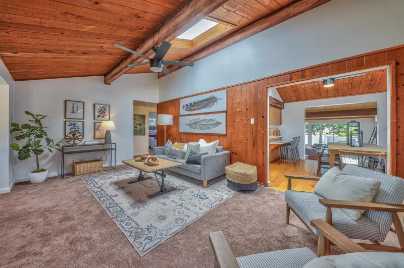 1165 Bella Vista Ct - Photo 3 of 12