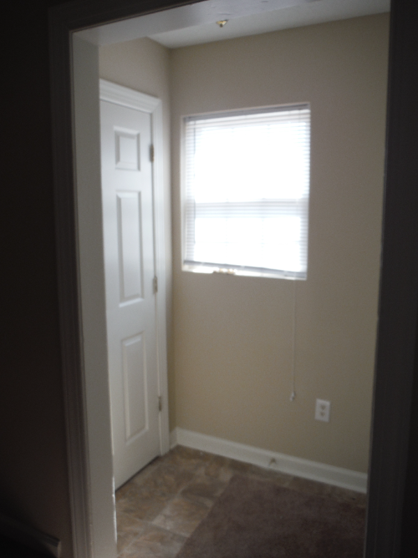 3194 Williams Rd #18 - Photo 4 of 10