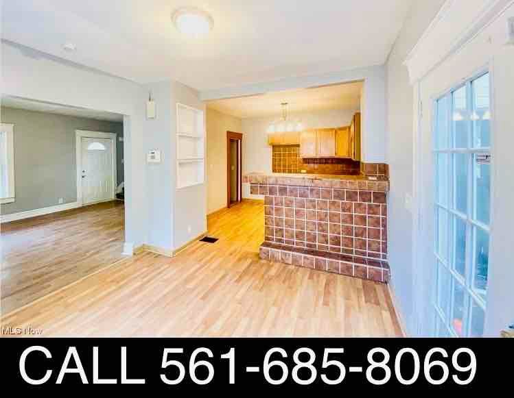 559 Dayton Street - Photo 6 of 18