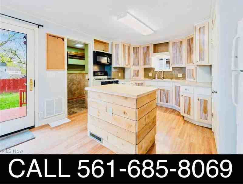 1028 Kling Street - Photo 6 of 24