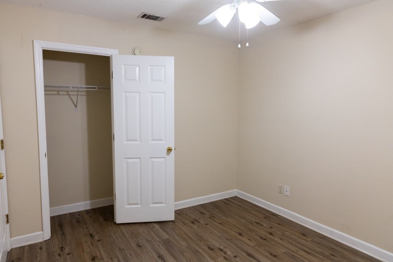 252 Windridge Dr #252 - Photo 7 of 17