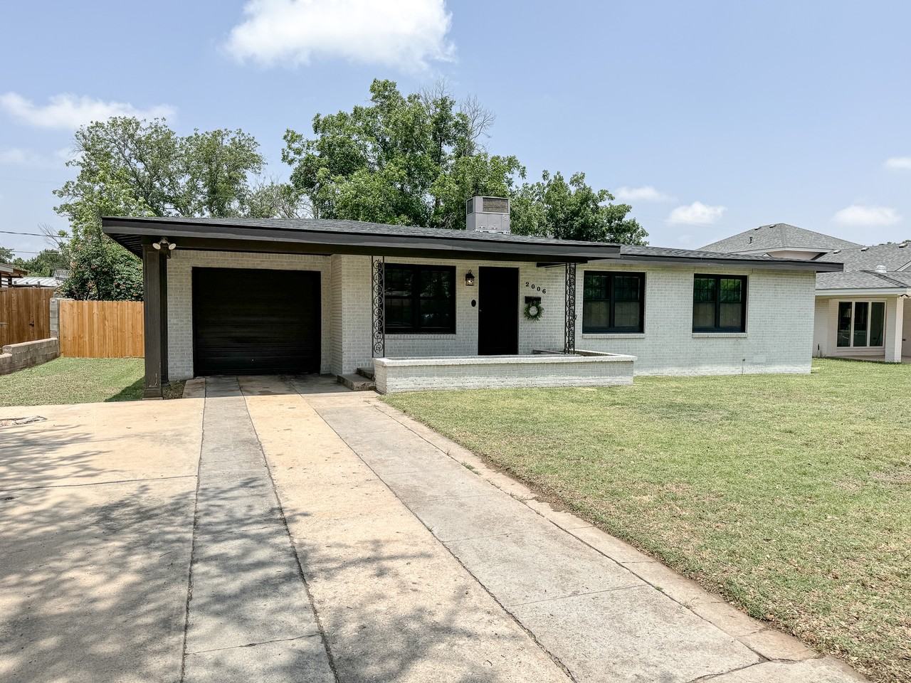 2006 Bedford Dr #NA - Photo 2 of 15