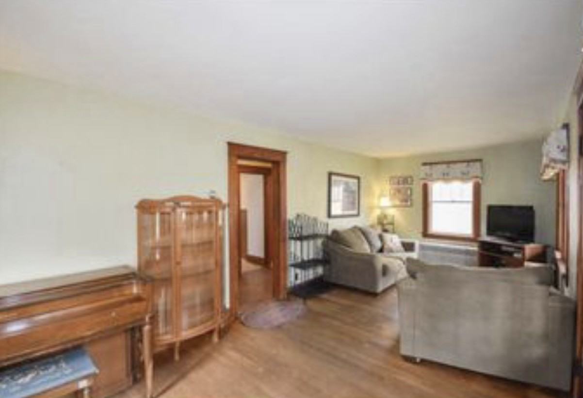 8 Norway Plains Rd #NA - Photo 2 of 16