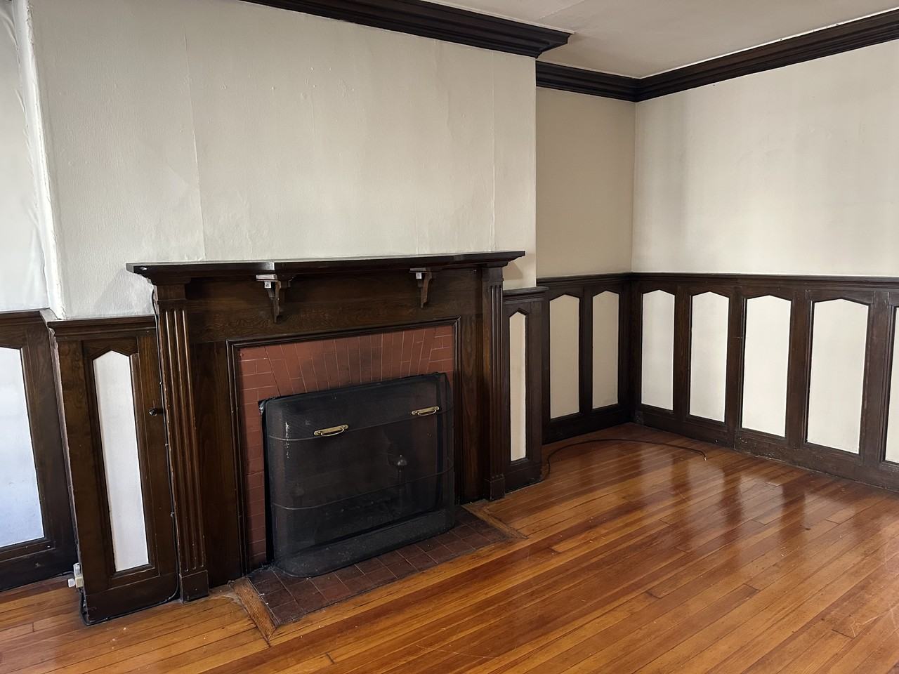 102 Mount Auburn St #102 - Photo 2 of 6