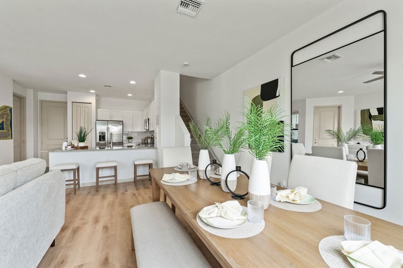 Villas of Torino - Photo 2 of 34