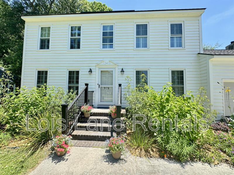 978 Mooring Dr - Photo 2 of 26