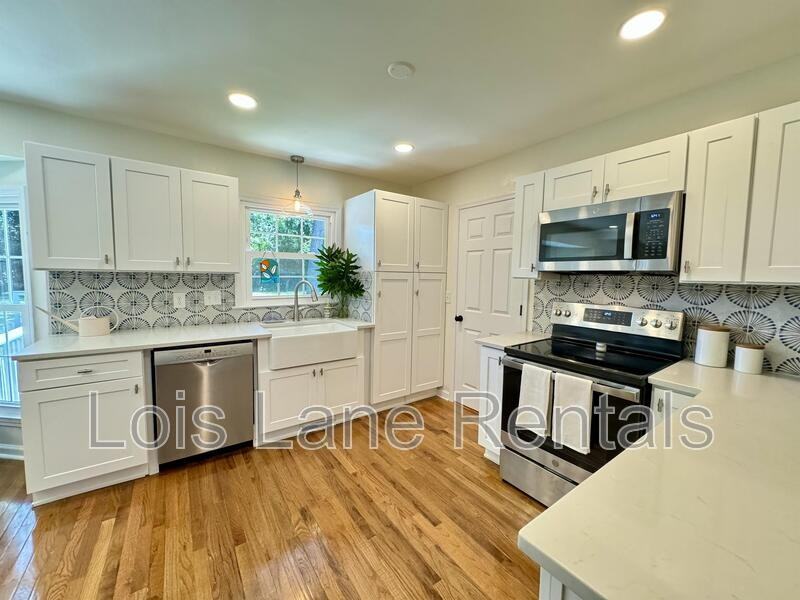 978 Mooring Dr - Photo 7 of 26