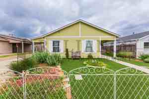 featured image of 3390 N Jackson Ct