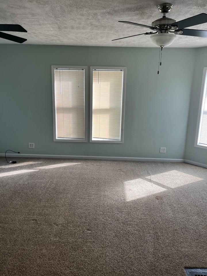 13 North Main Street #1 - Photo 4 of 5