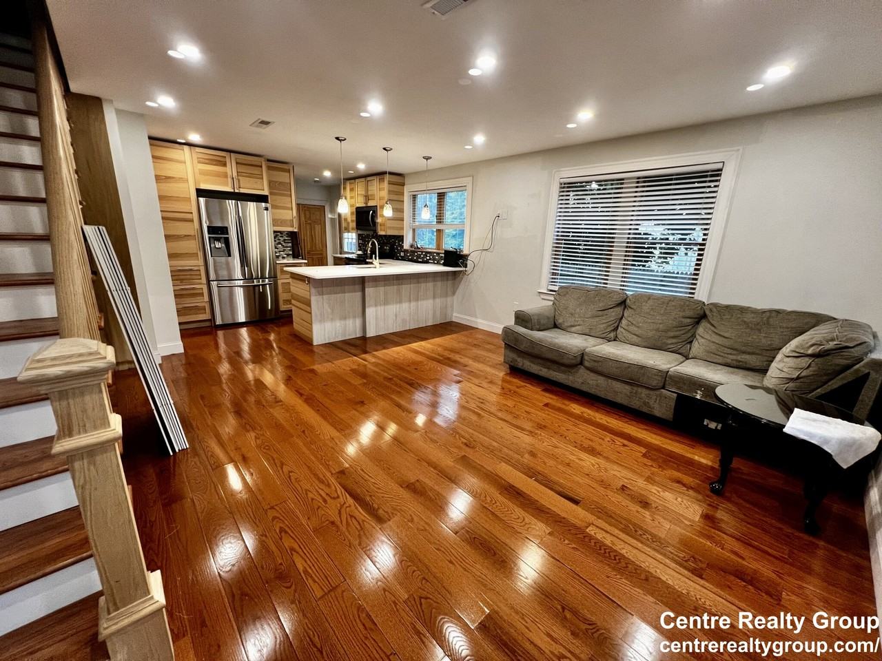 4350 Washington St #R - Photo 4 of 11