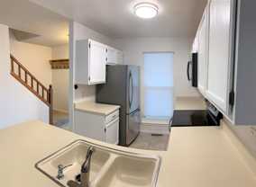 430 Somerset Drive - Photo 1 of 1
