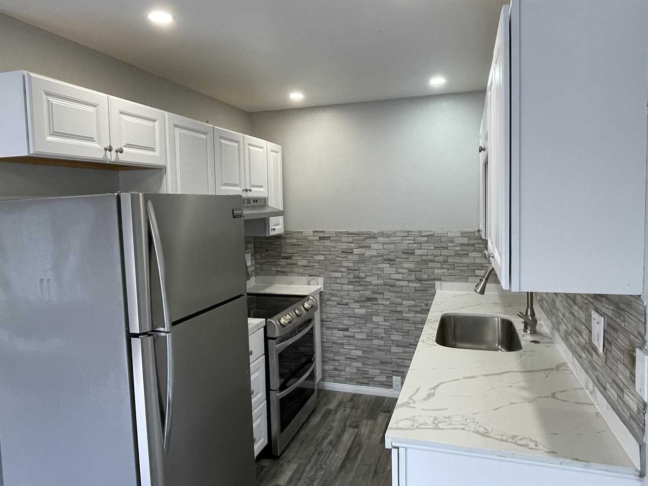 3277 Olive Street - Photo 5 of 19