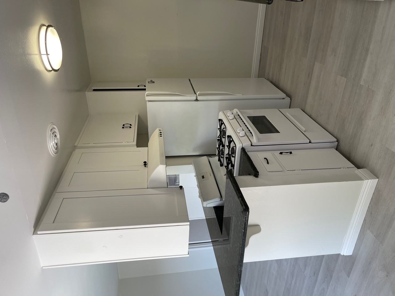 Ocean Star Investment, LLC / 323 West 11th Street / John / - Photo 2 of 13
