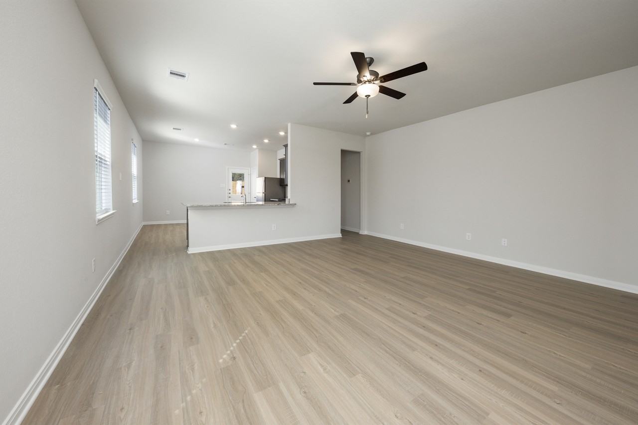 Sweetwater Ridge - Photo 3 of 16