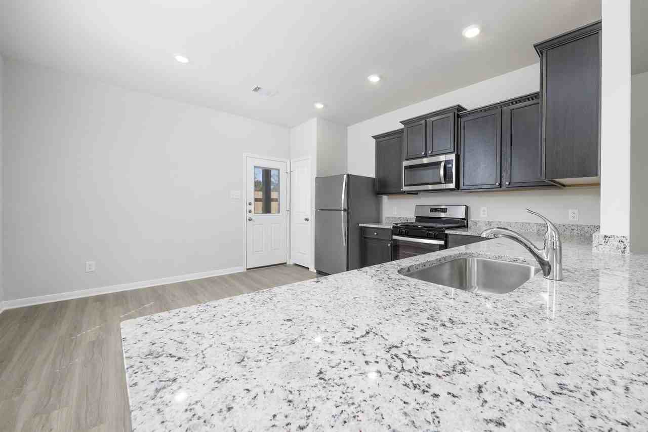 Sweetwater Ridge - Photo 7 of 16