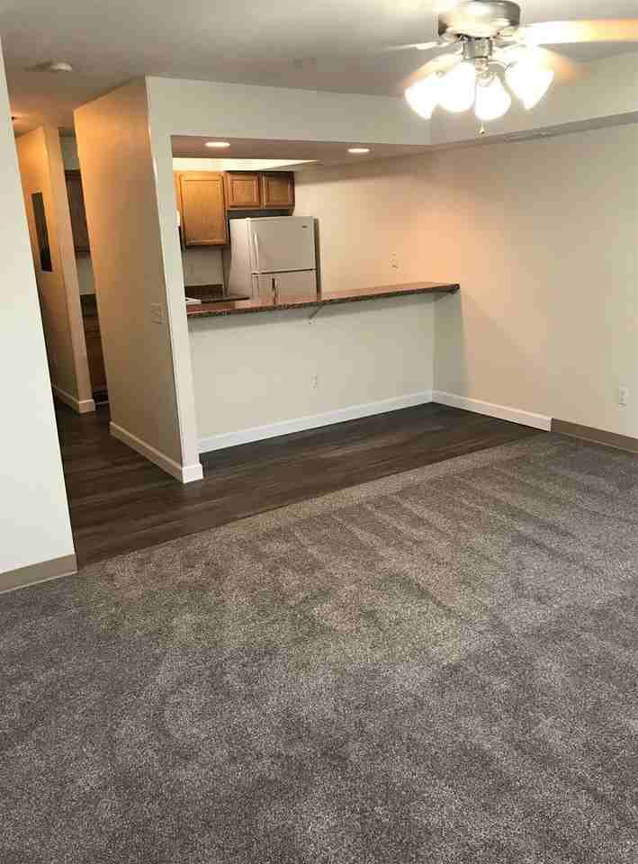 101 South Coler Avenue - Photo 2 of 15