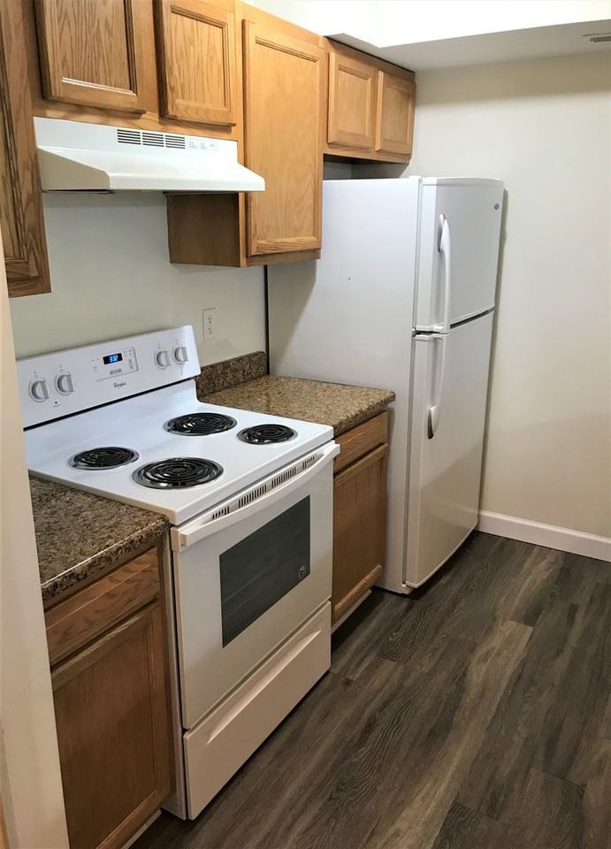 101 South Coler Avenue - Photo 3 of 15