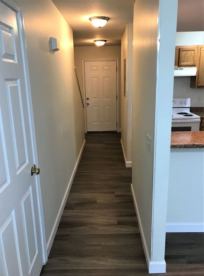 101 South Coler Avenue - Photo 6 of 15