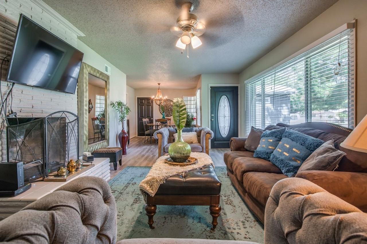 4001 43rd St - Photo 6 of 18