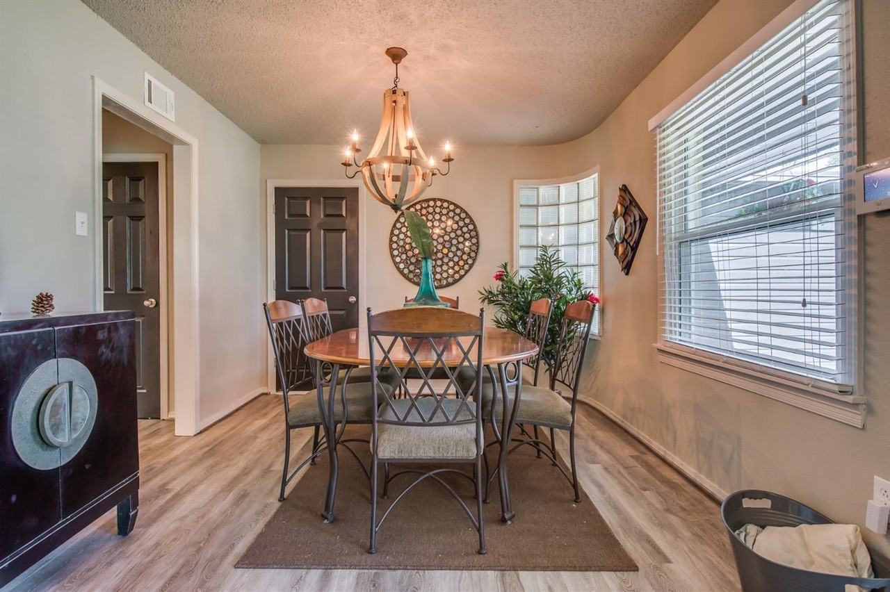 4001 43rd St - Photo 7 of 18