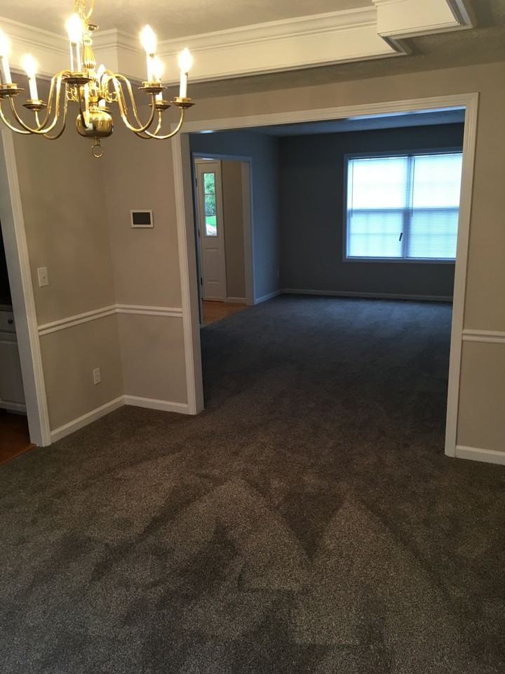 701 E Tomaras Ave - Photo 7 of 22