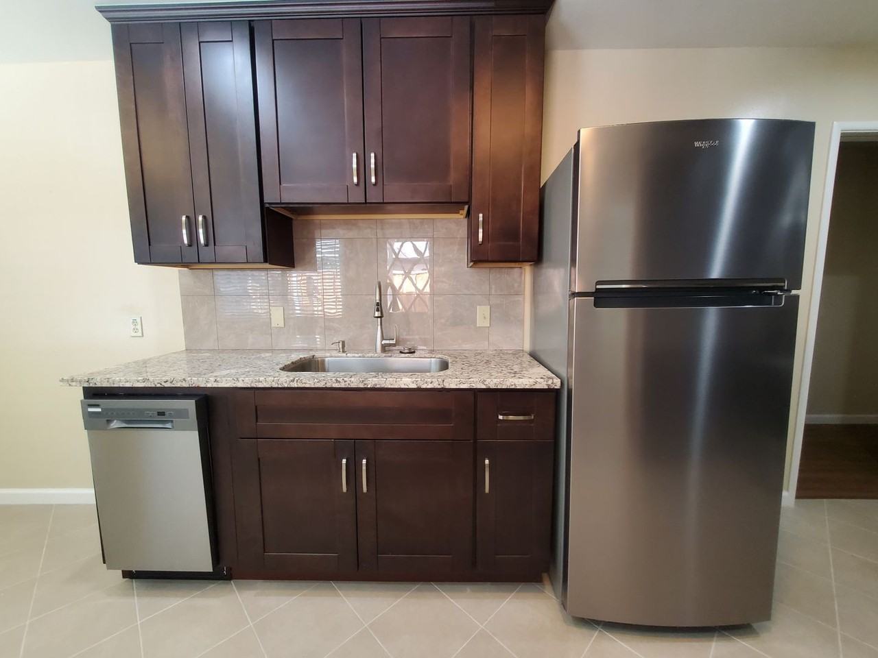 68 Central Ave - Photo 3 of 31