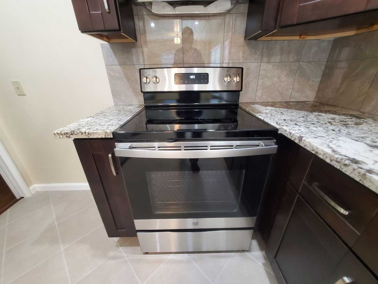 68 Central Ave - Photo 4 of 31