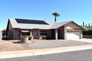 featured image of 3547 Briarwood Dr