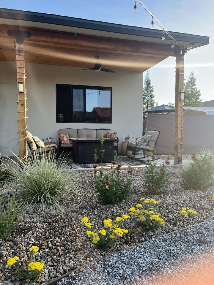 24 24 N Lind Avenue - Karin's Kottage - Photo 7 of 50