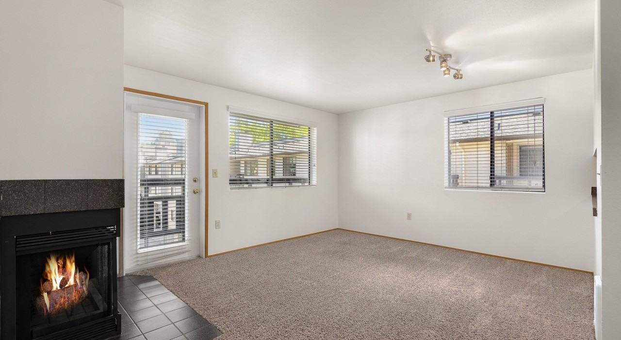 Clocktower Apartments - Photo 3 of 23