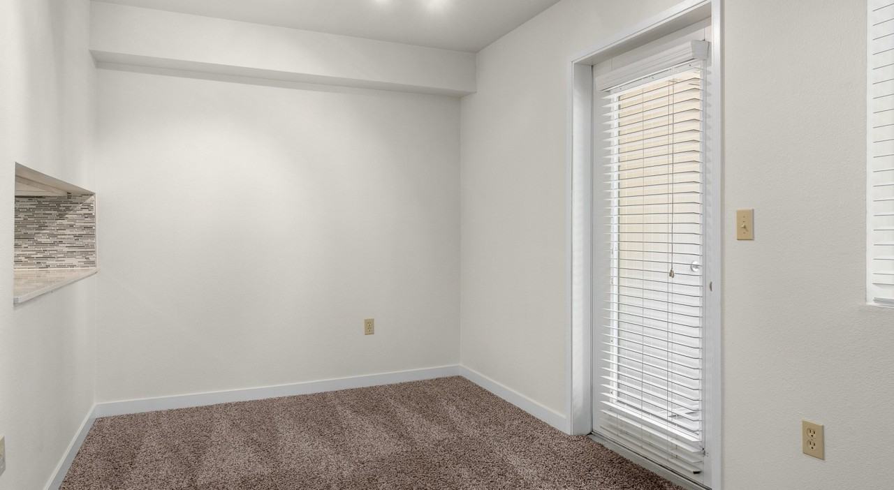 Clocktower Apartments - Photo 7 of 23