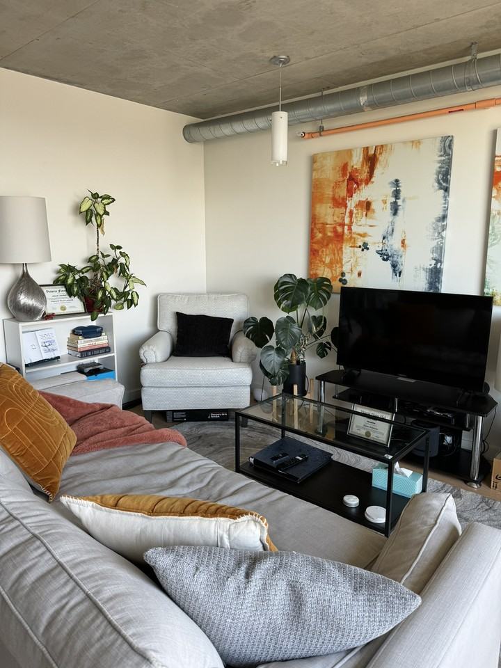 1950 Blanshard Street #603 - Photo 3 of 11