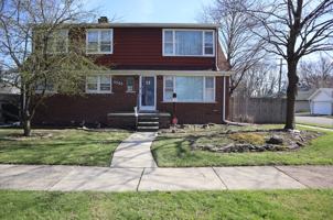 featured image of 1343 Pagel Ave